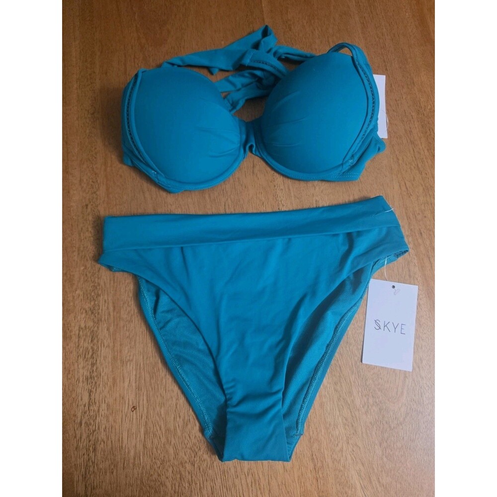 skye bikini Set Size XS